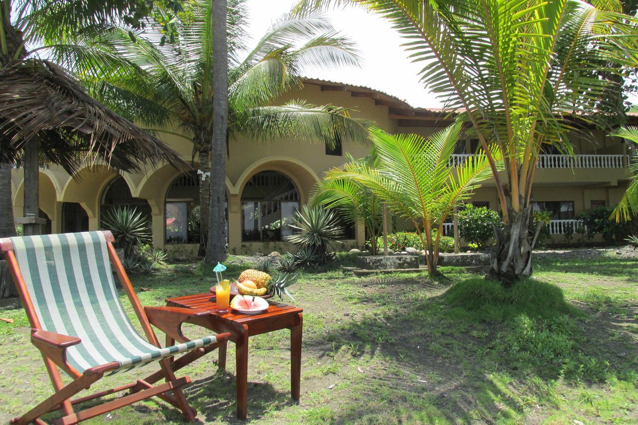 Hotel Delfin Playa Bejuco Esterillos Este Bagian luar foto