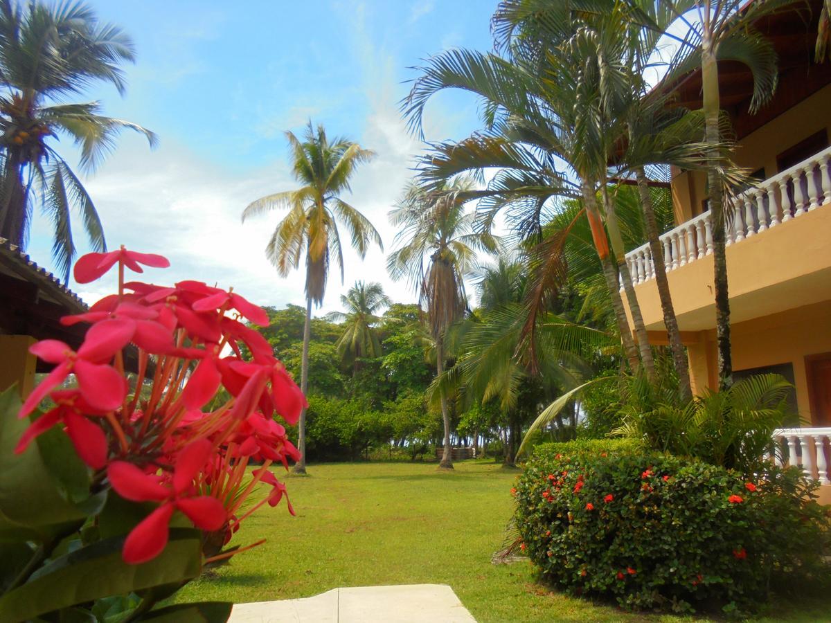 Hotel Delfin Playa Bejuco Esterillos Este Bagian luar foto